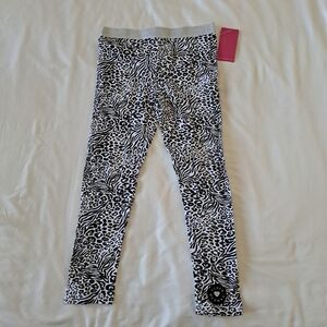 Vince Camuto girls size 6X animal print leggings, New